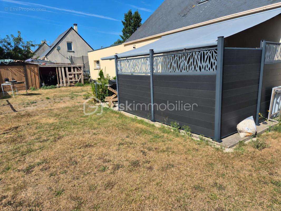 Maison de 86 m² – 3 chambres – Terrain clos de 600 m² – Garage de 40 m² – Lanhelin (Mesnil-Roc'h) - photo 15
