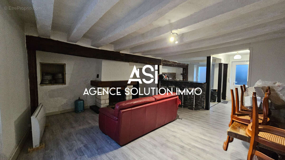 Maison à ROUESSE-VASSE