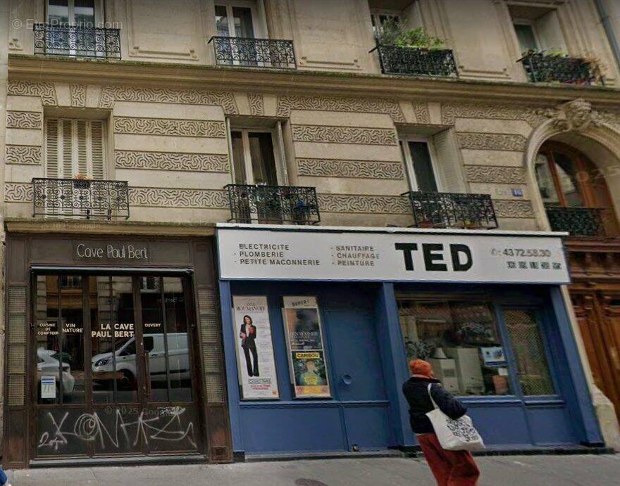 Commerce à PARIS-11E