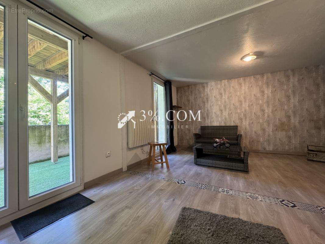 3%COM Charmant triplex avec 3 chambres  - 2 terrasses - gara - photo 16
