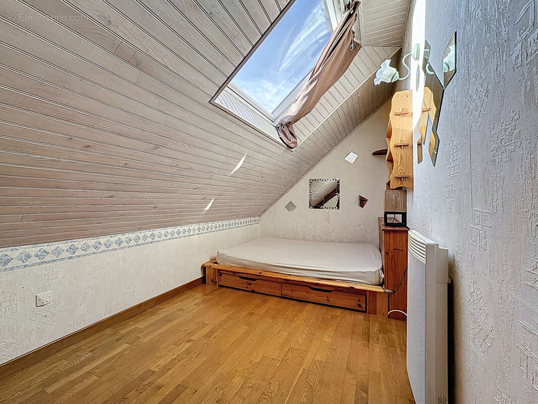 Maison à MONTMIRAIL