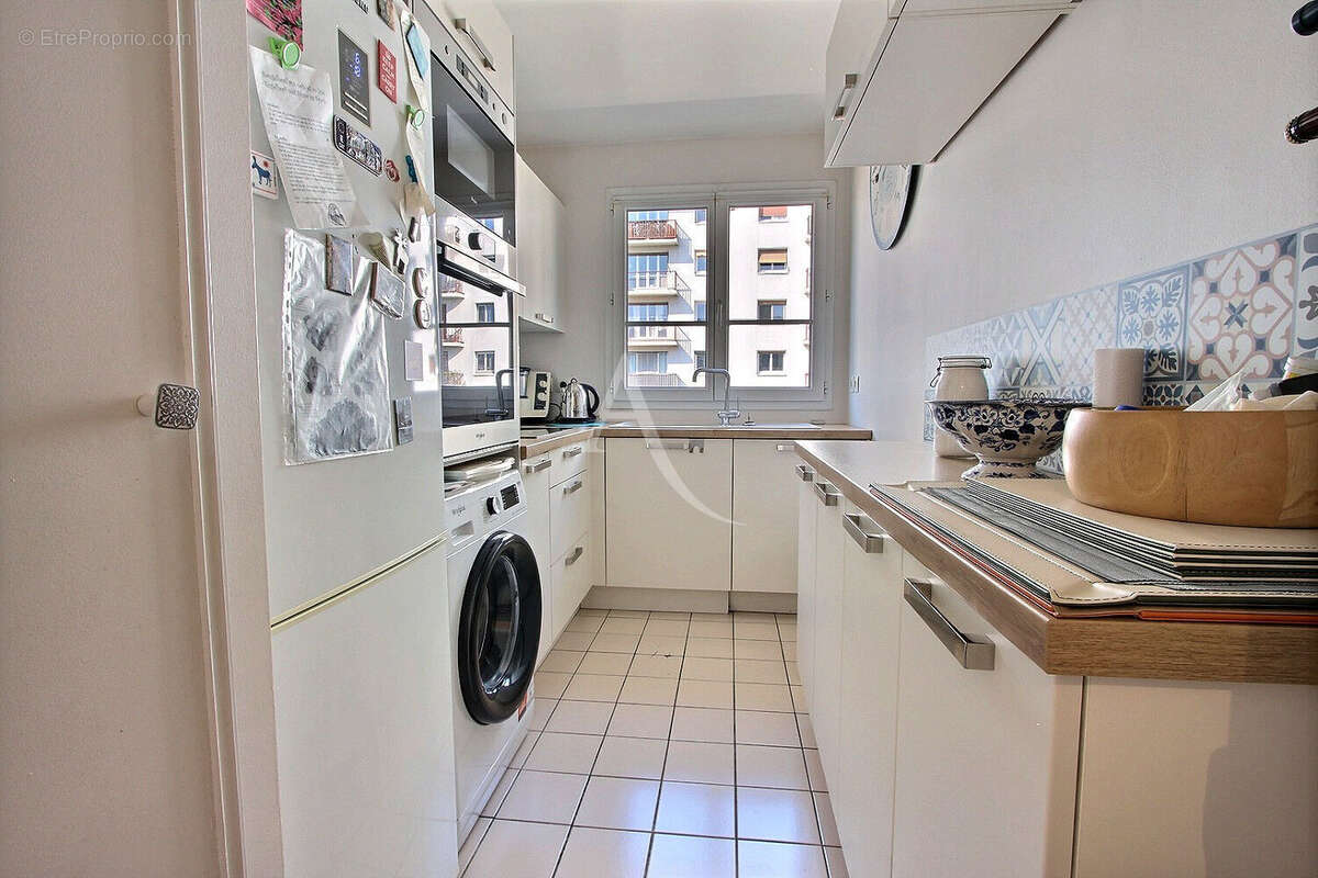 Appartement à ASNIERES-SUR-SEINE