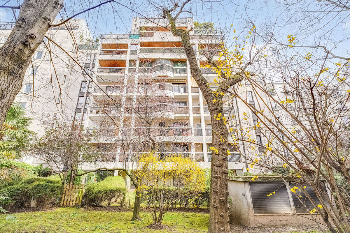 Appartement à PARIS-12E