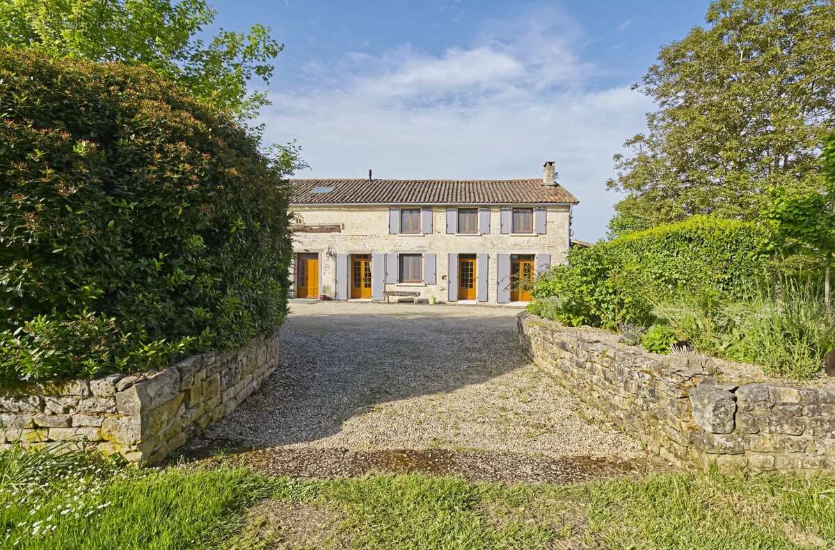 Maison à LORIGNE
