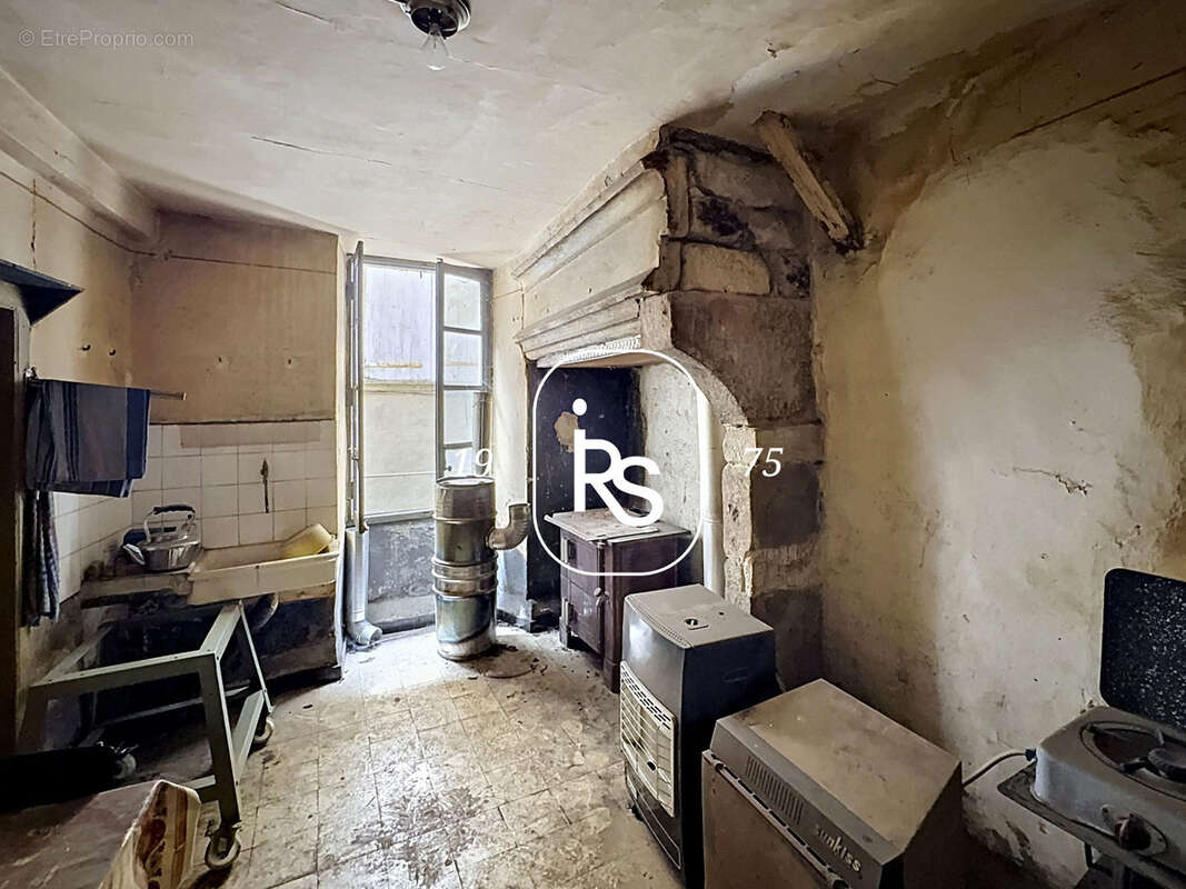 Maison à LARGENTIERE