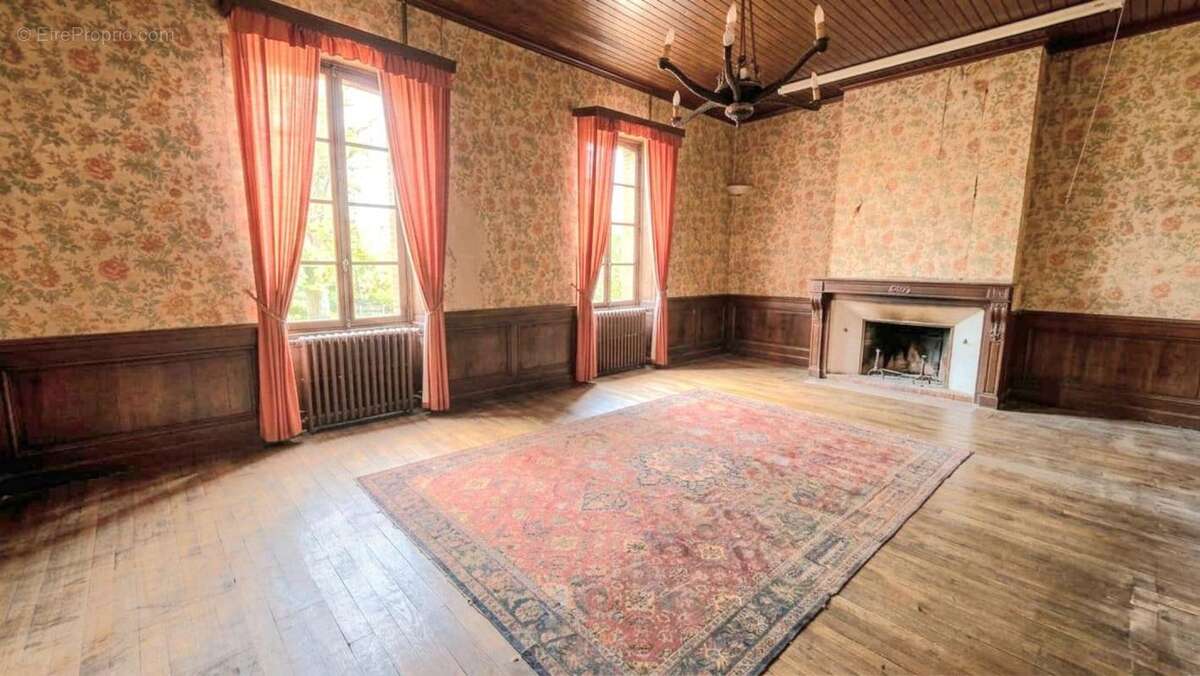 Maison à CINTEGABELLE