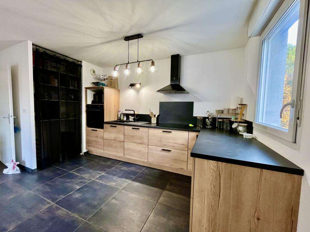 Appartement à BOURGOIN-JALLIEU