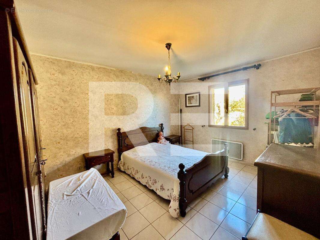 Maison à SAINT-BAUZELY