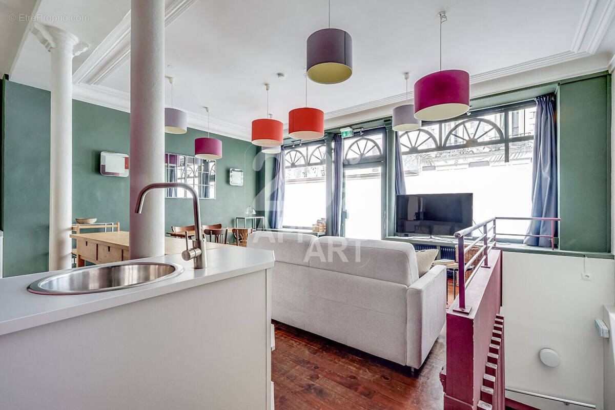Appartement à PARIS-20E