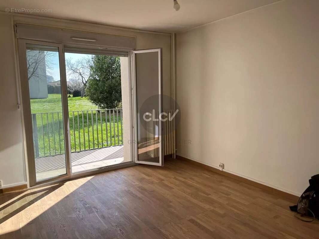 Appartement à VAULX-EN-VELIN