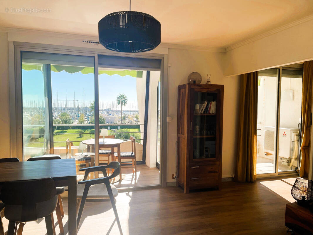 Appartement à LA GRANDE-MOTTE