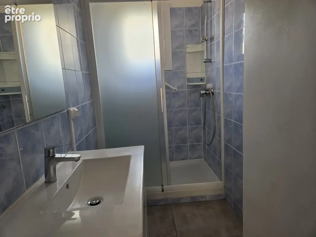 Appartement 3 pièces 55 m² à vendre à Cuers (83390) - photo 9