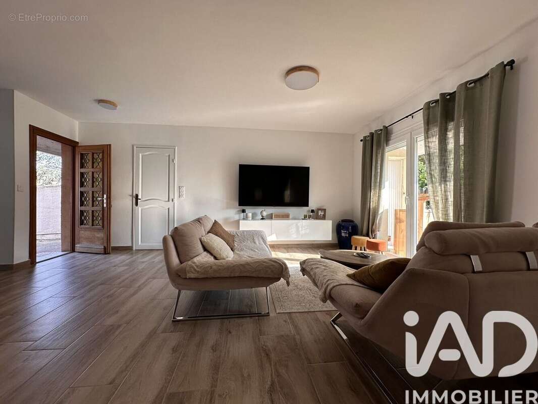 Photo 3 - Maison à LATTES