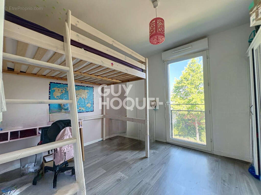 Appartement à STAINS