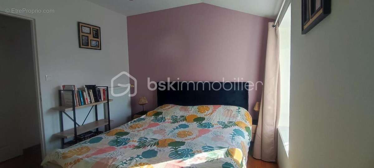 Maison à LA CHAPELLE-DE-GUINCHAY