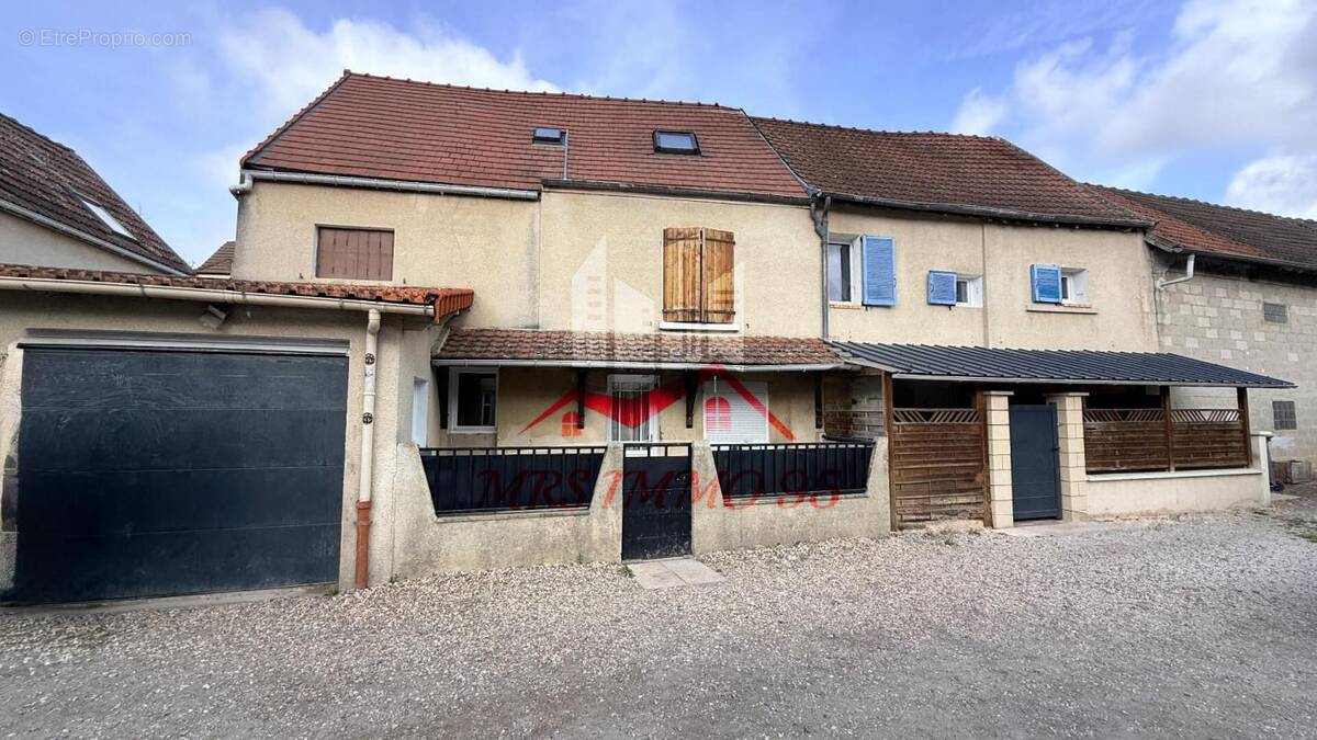 Appartement à VEMARS