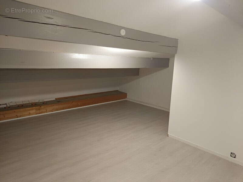 Maison 78 m² à Sainte-Terre  - photo 5