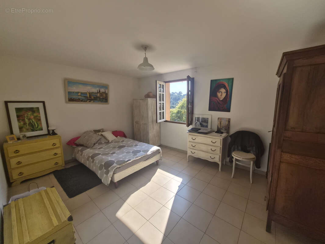 Maison à PLAN-DE-LA-TOUR