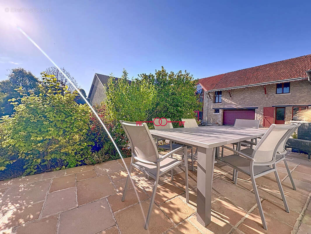Maison à LAVANNES