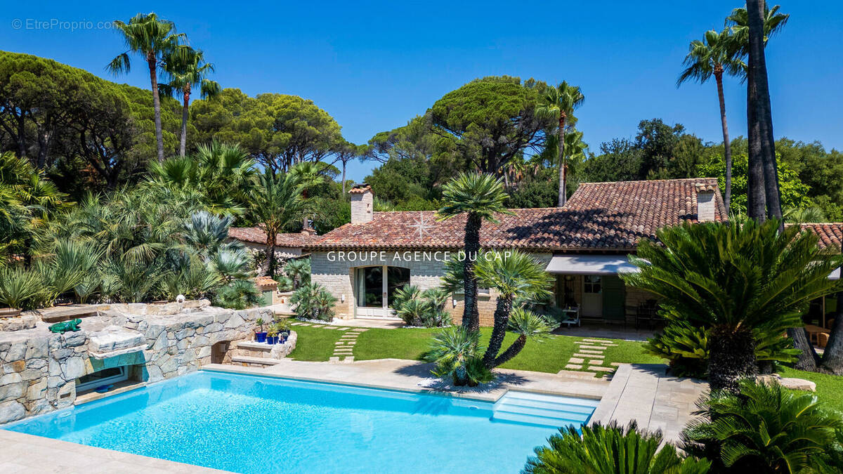 Maison à SAINT-RAPHAEL