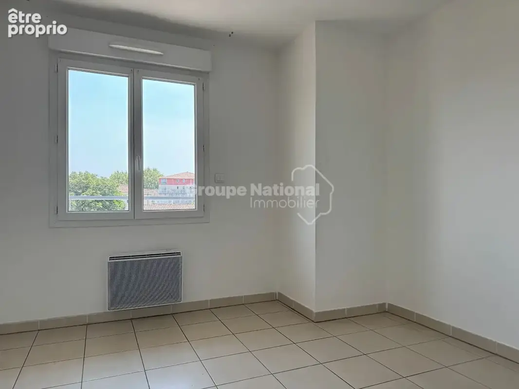 Appartement T2 avec ascenseur , terrasse et parking - photo 10
