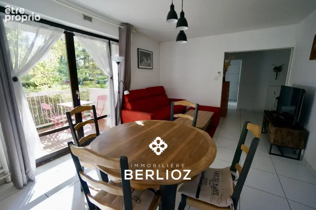 Appartement T3 à Meylan, secteur Grand Pré, avec cave et parking privatif - photo 6