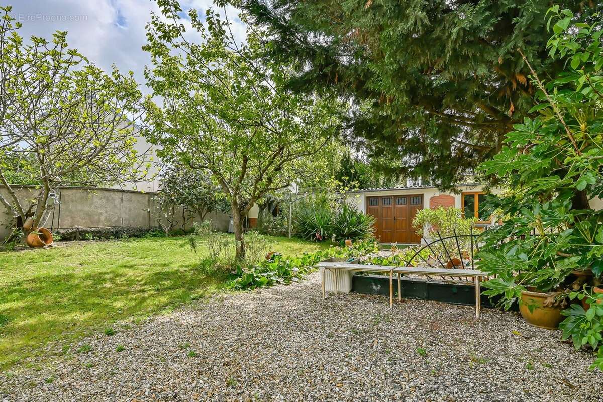 Maison à RUEIL-MALMAISON