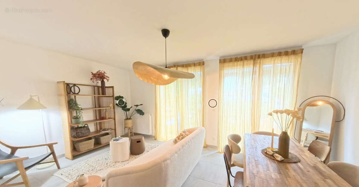 Maison à RAMONVILLE-SAINT-AGNE