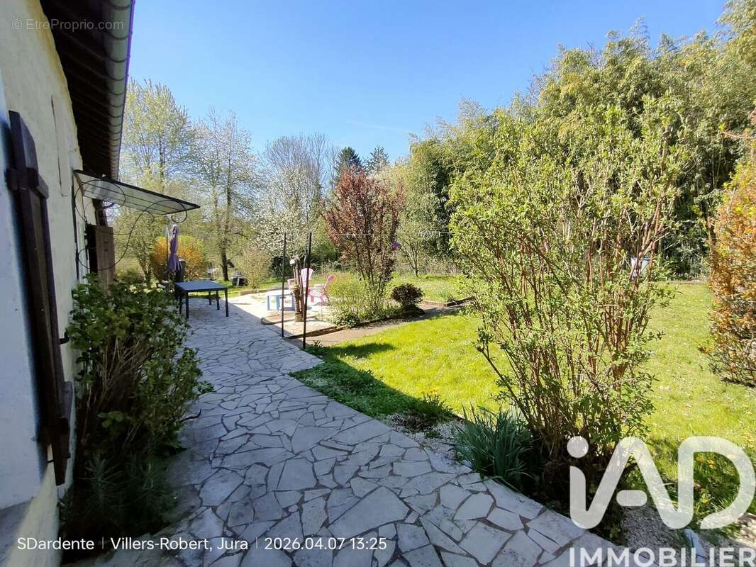 Maison 139 m² à Villers-Robert  - photo 3
