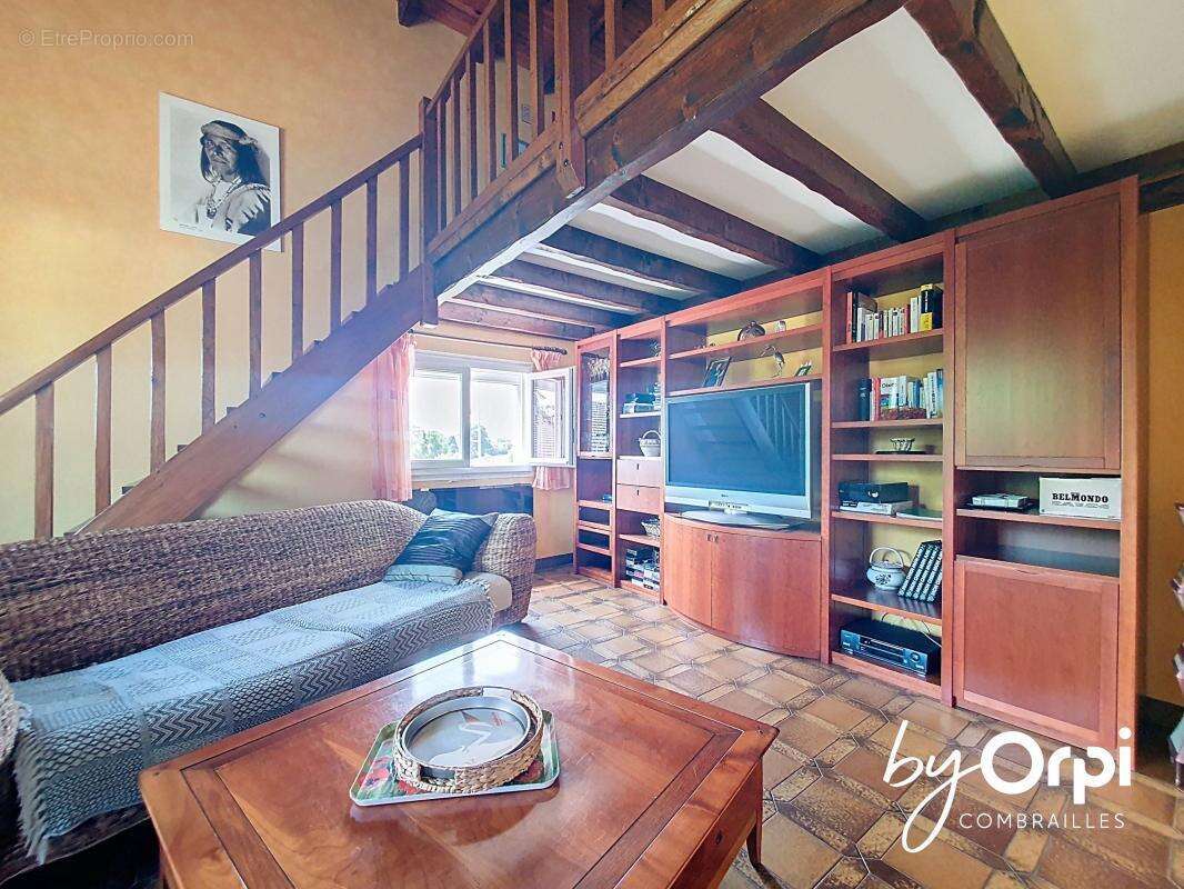 Maison à SAINT-GEORGES-DE-MONS