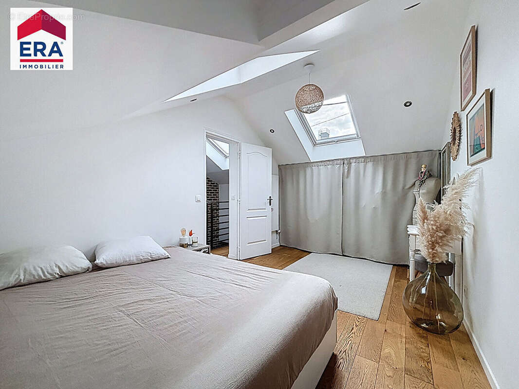 Maison à IVRY-SUR-SEINE