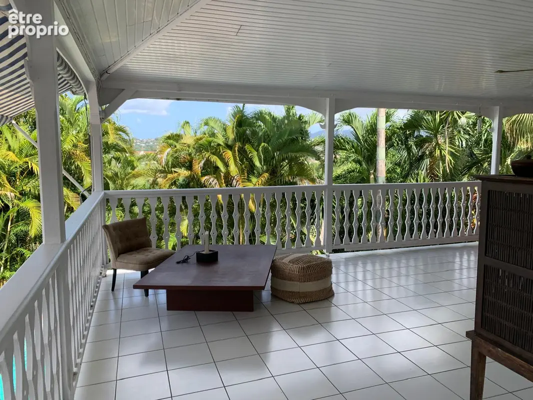 A vendre villa t7 - 190 m2 - vue mer & montagne - lamentin - photo 22
