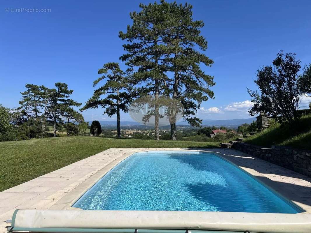 Domaine avec gîte 10ha - photo 2