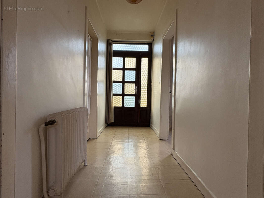 Maison à SAINTE-GAUBURGE-SAINTE-COLOMBE