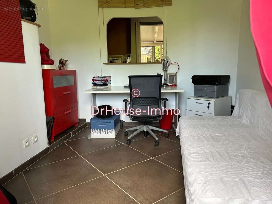 Maison à MONTLOUIS-SUR-LOIRE