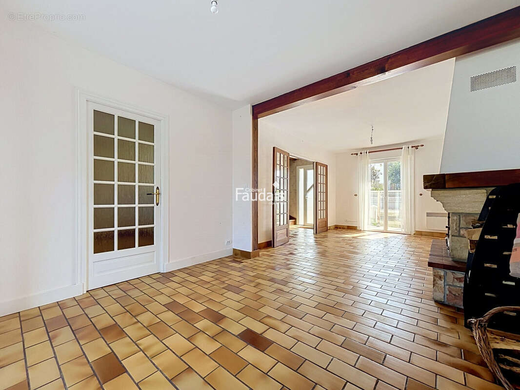 Maison 126 m² à Grandcamp-Maisy  - photo 6