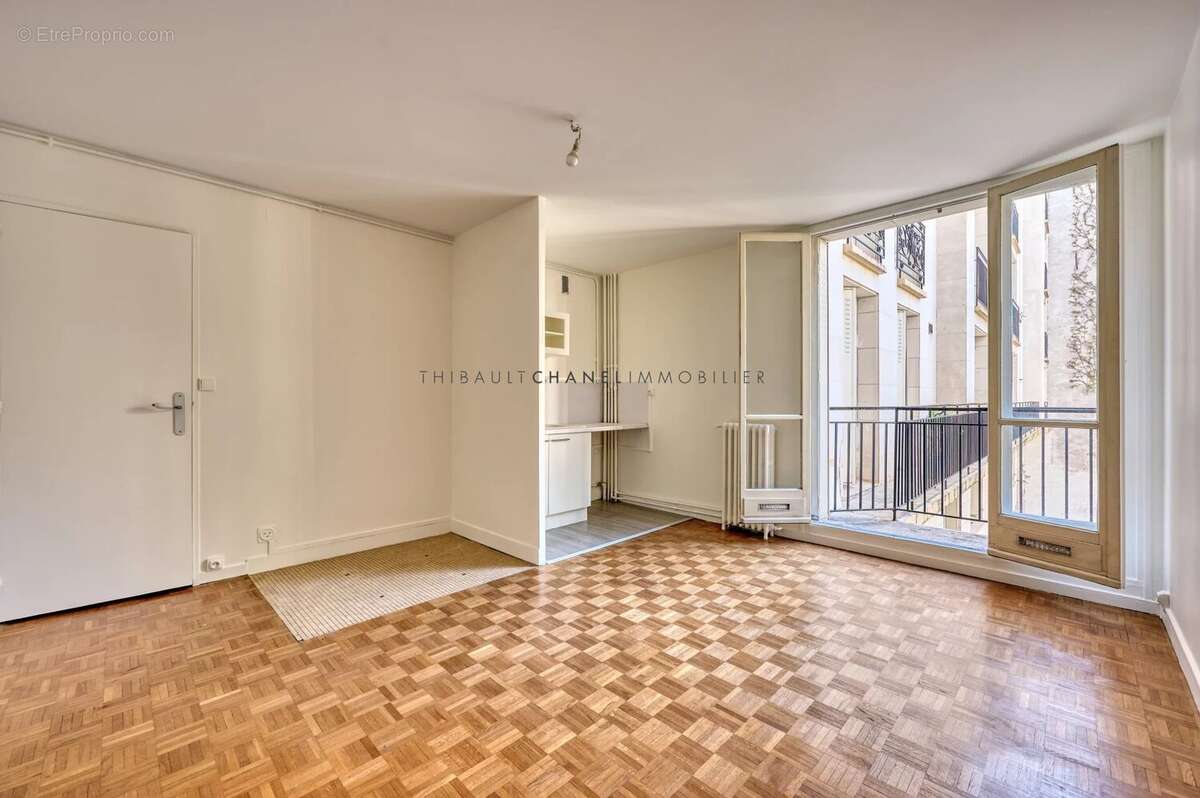 Appartement à PARIS-4E
