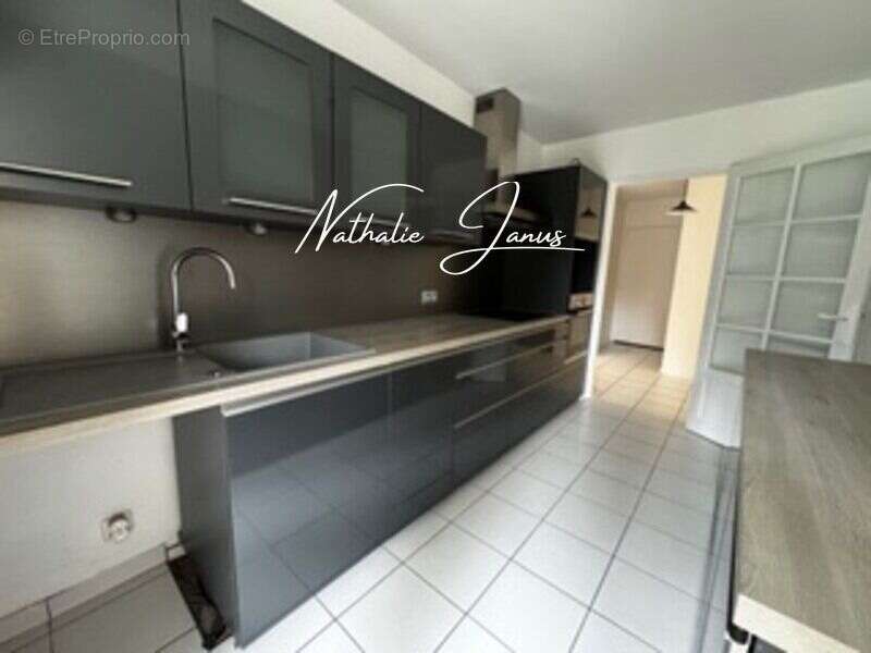 Appartement à SOISY-SUR-SEINE