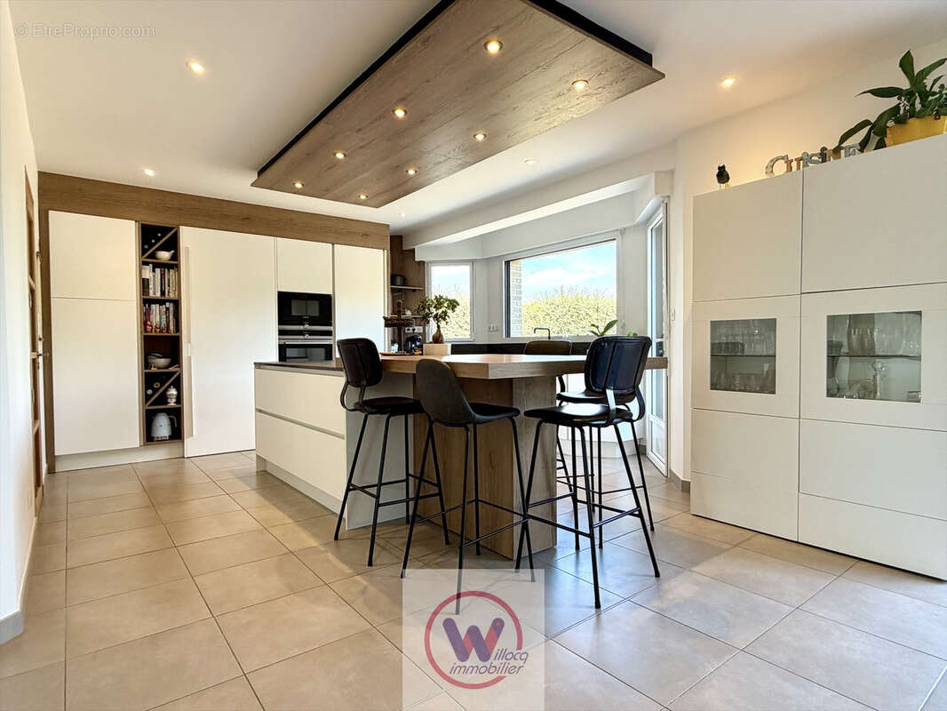 Superbe semi plain-pied individuel en briques sur sous-sol complet - photo 2
