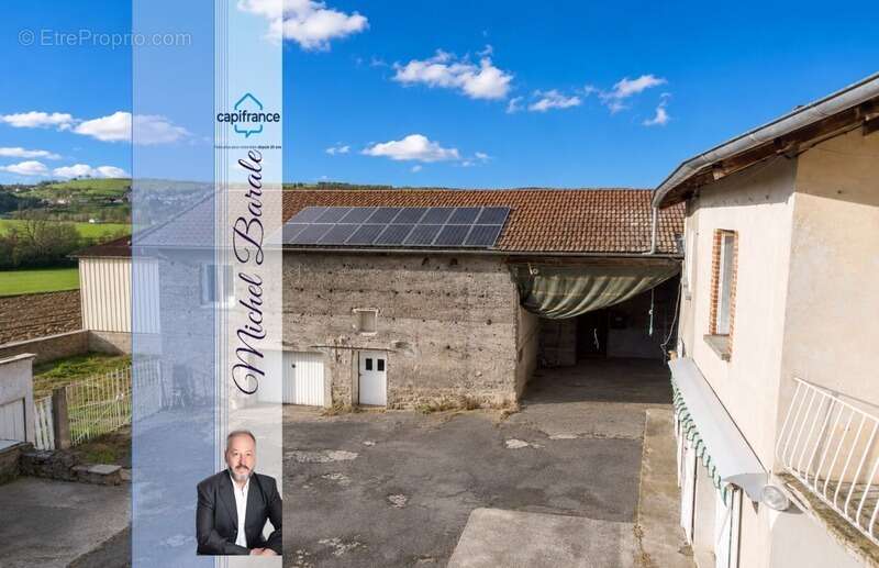 Maison à AVEIZE