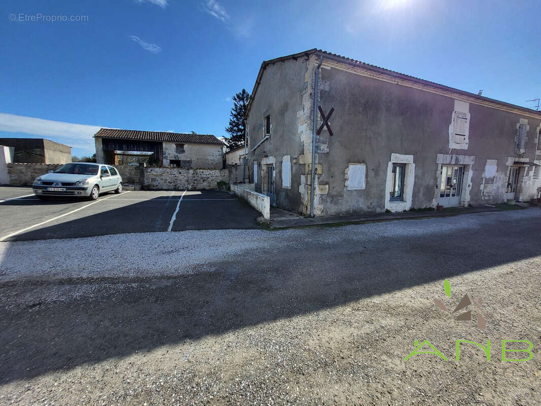 Appartement à NANCRAS