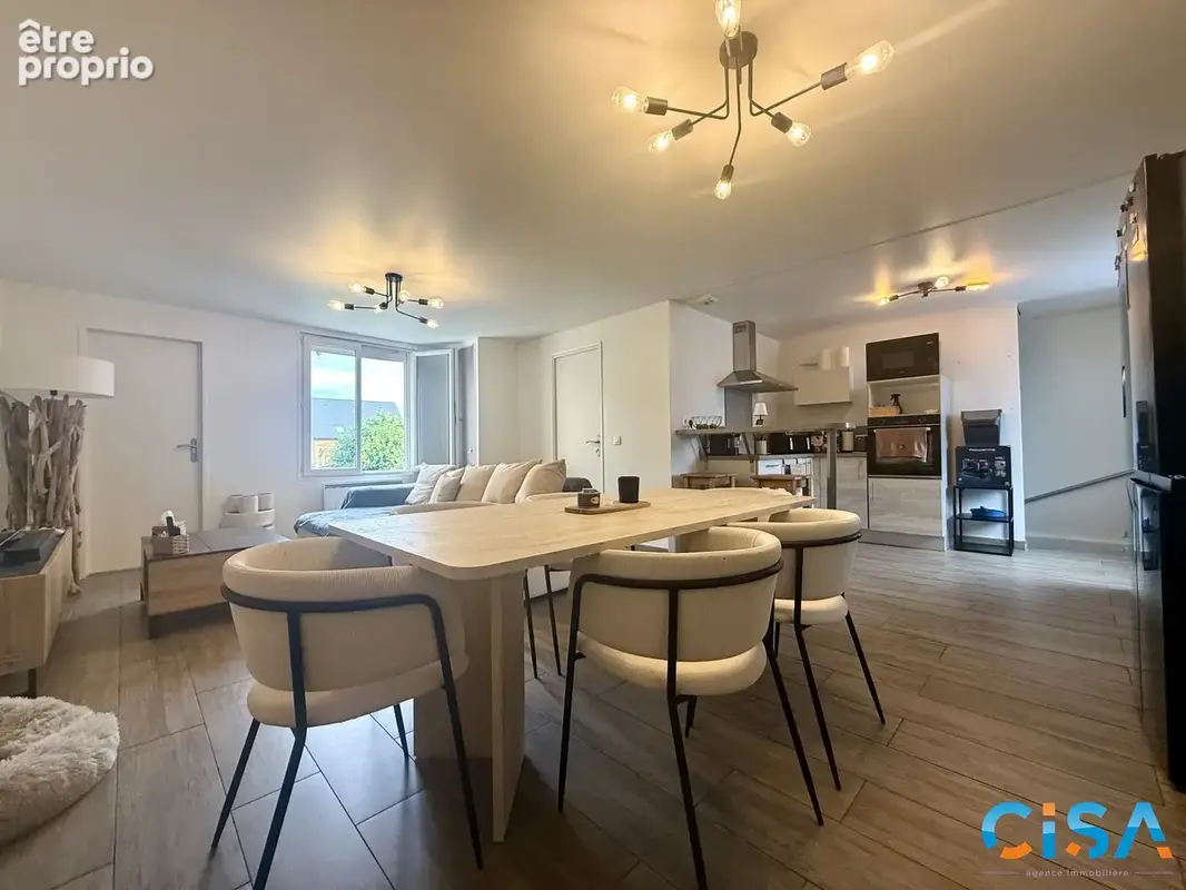 Maison 5 pièces 94 m² · à Champagne-sur-Oise · 94 m² · 299 900 €