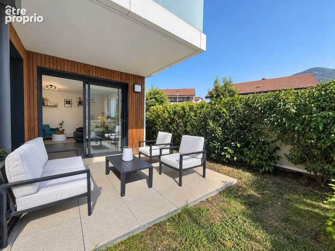 T3 de standing avec terrasse et garage double - photo 5
