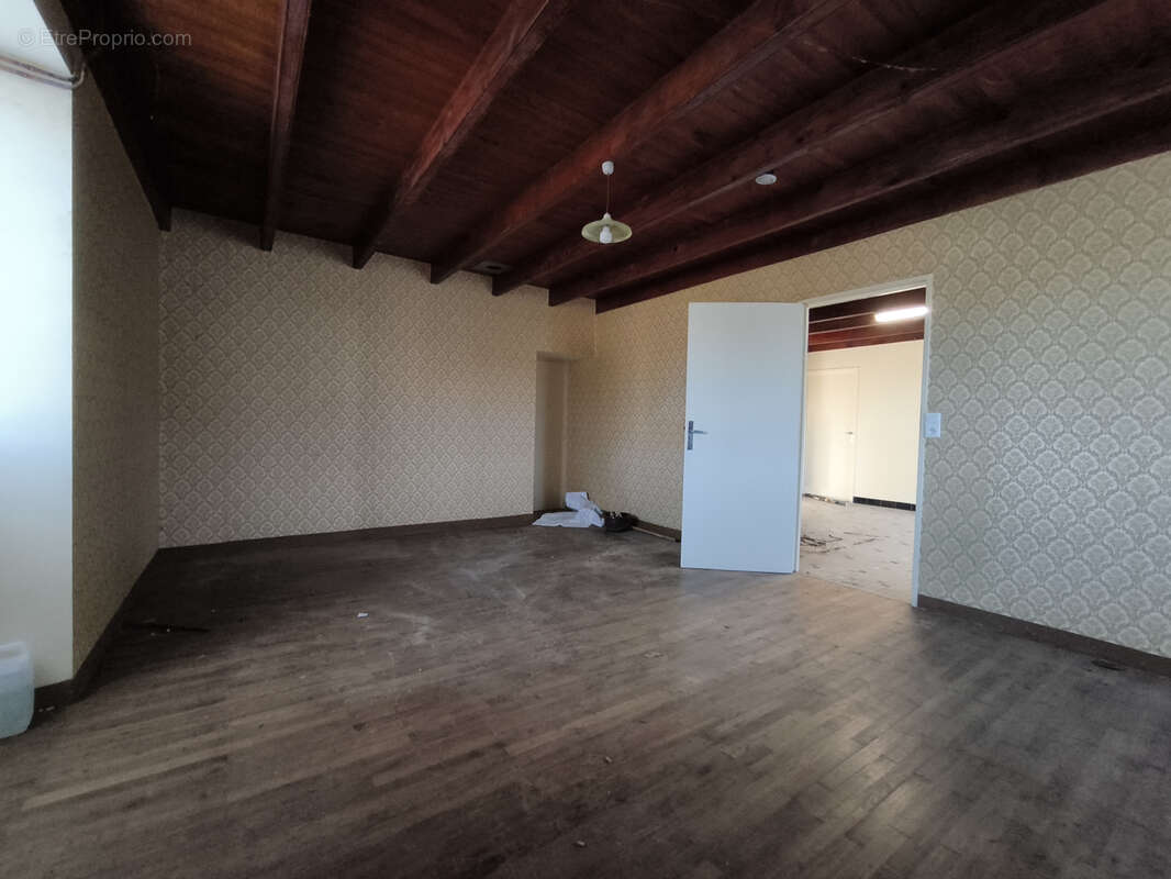 Maison à BAGAT-EN-QUERCY