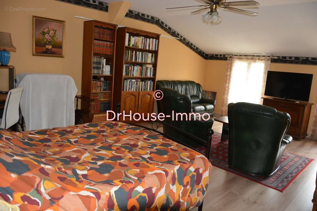 Maison à SAINT-JUNIEN