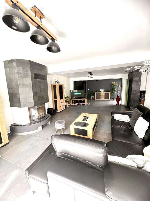 Maison à NANTEUIL-LES-MEAUX