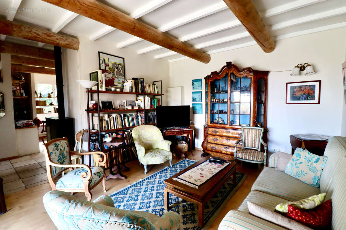 Maison à SAINT-ROMAN-DE-MALEGARDE