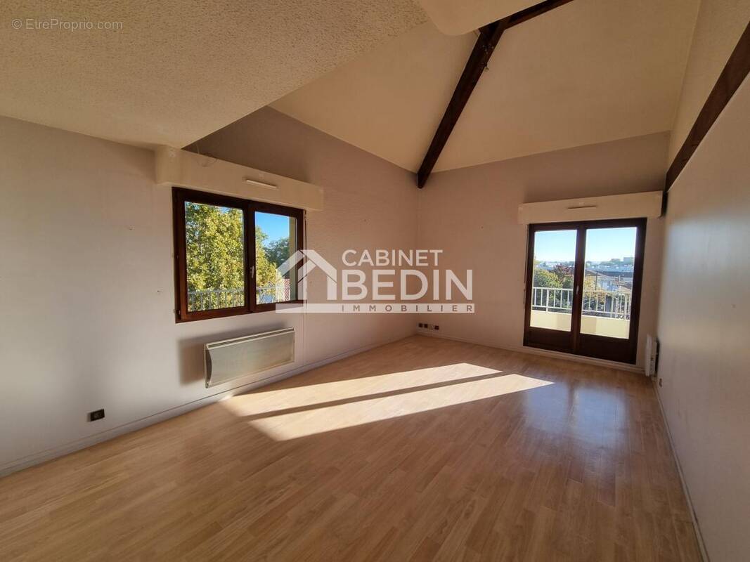 Appartement à TALENCE