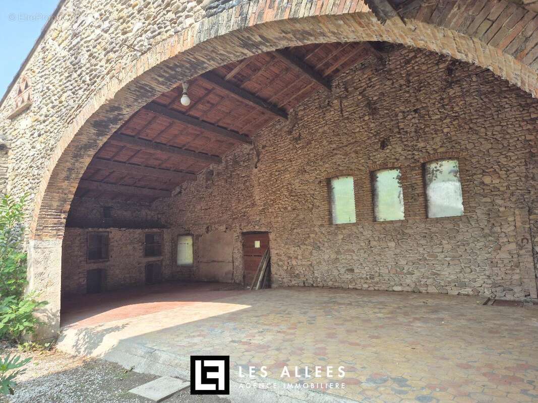 Maison à SAINT-GERVAIS-SUR-ROUBION