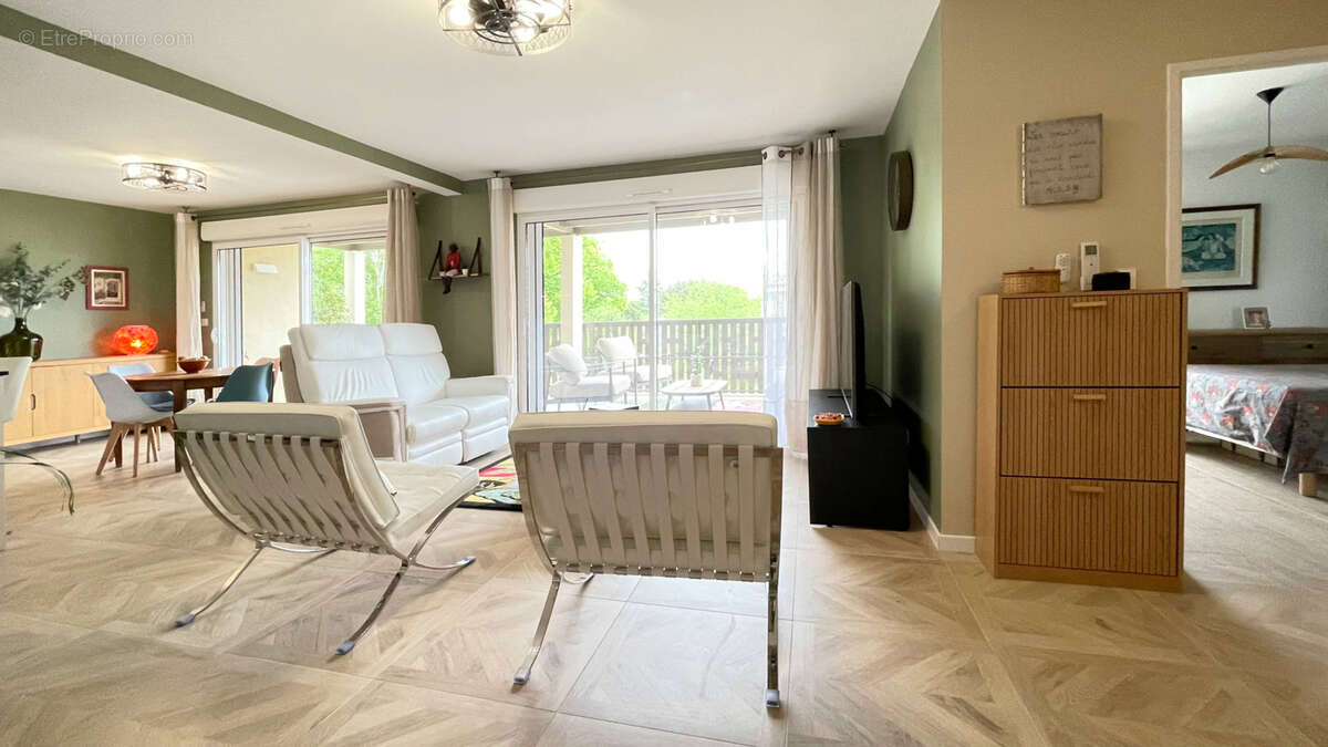 Appartement à UZES